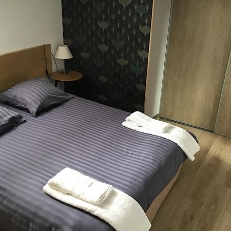 La Tour Des Quatre Chemins Apartment Gramat Exterior foto