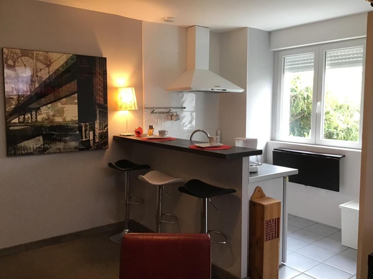 La Tour Des Quatre Chemins Apartment Gramat Exterior foto