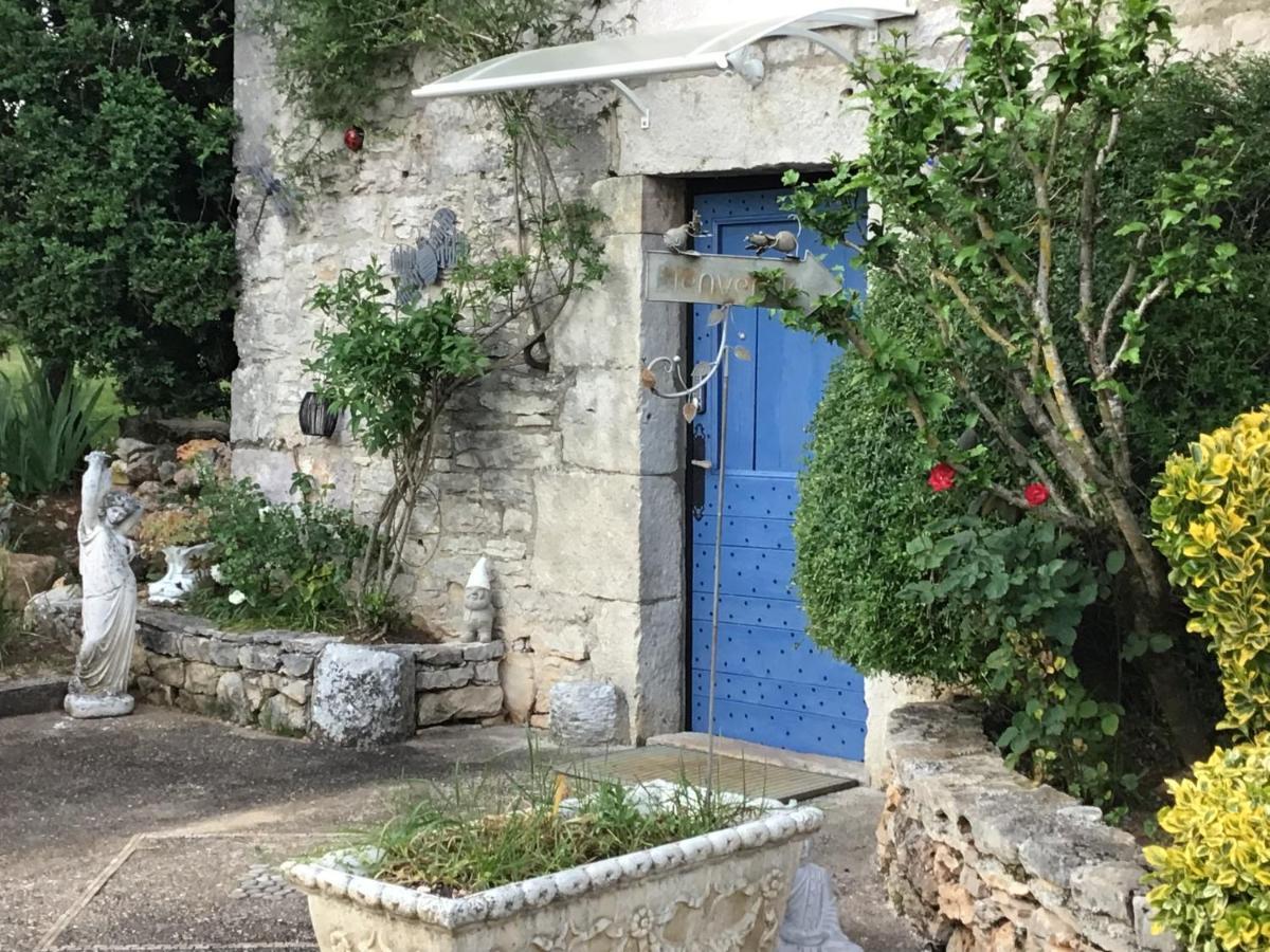 La Tour Des Quatre Chemins Apartment Gramat Exterior foto