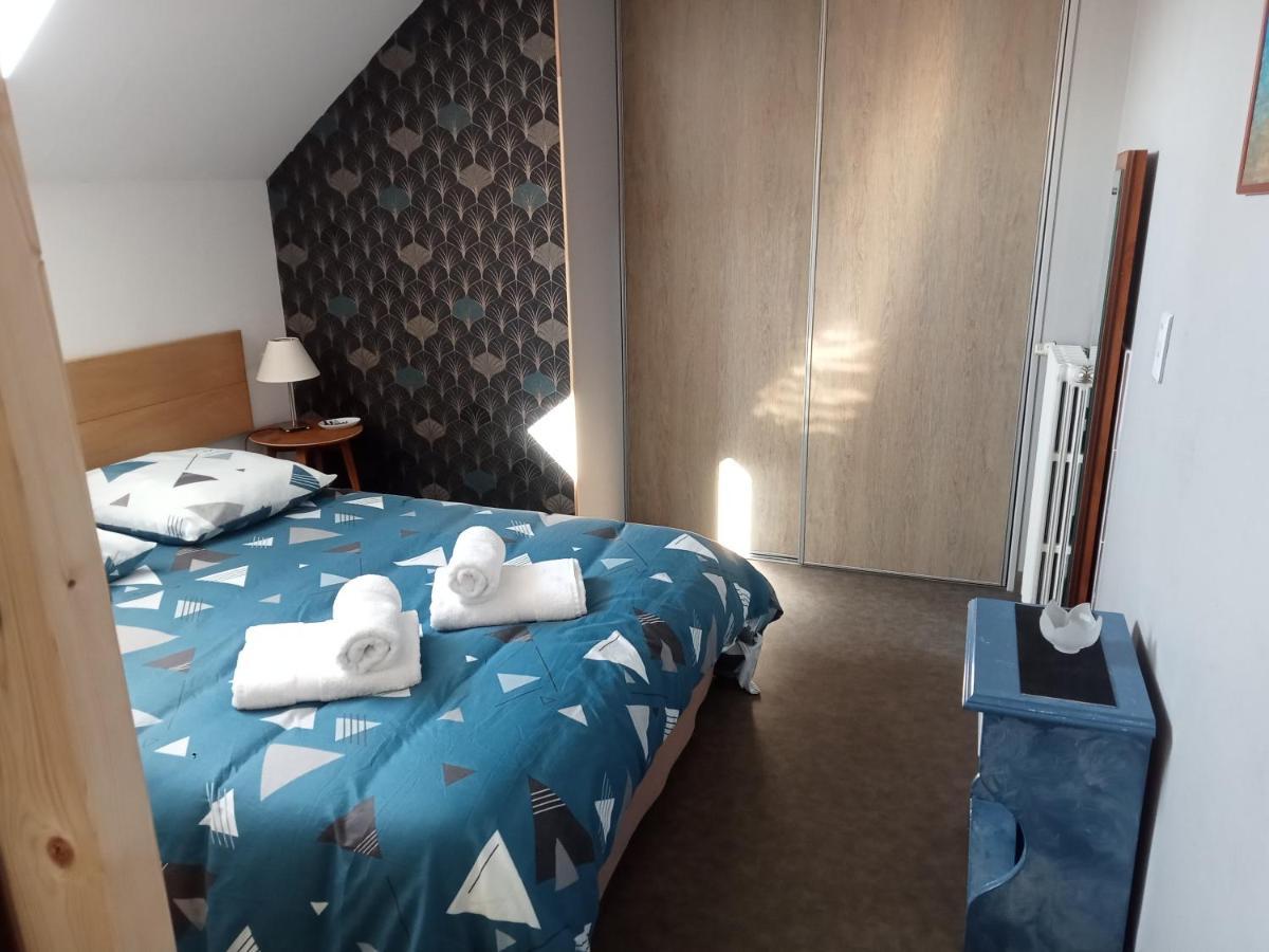 La Tour Des Quatre Chemins Apartment Gramat Exterior foto