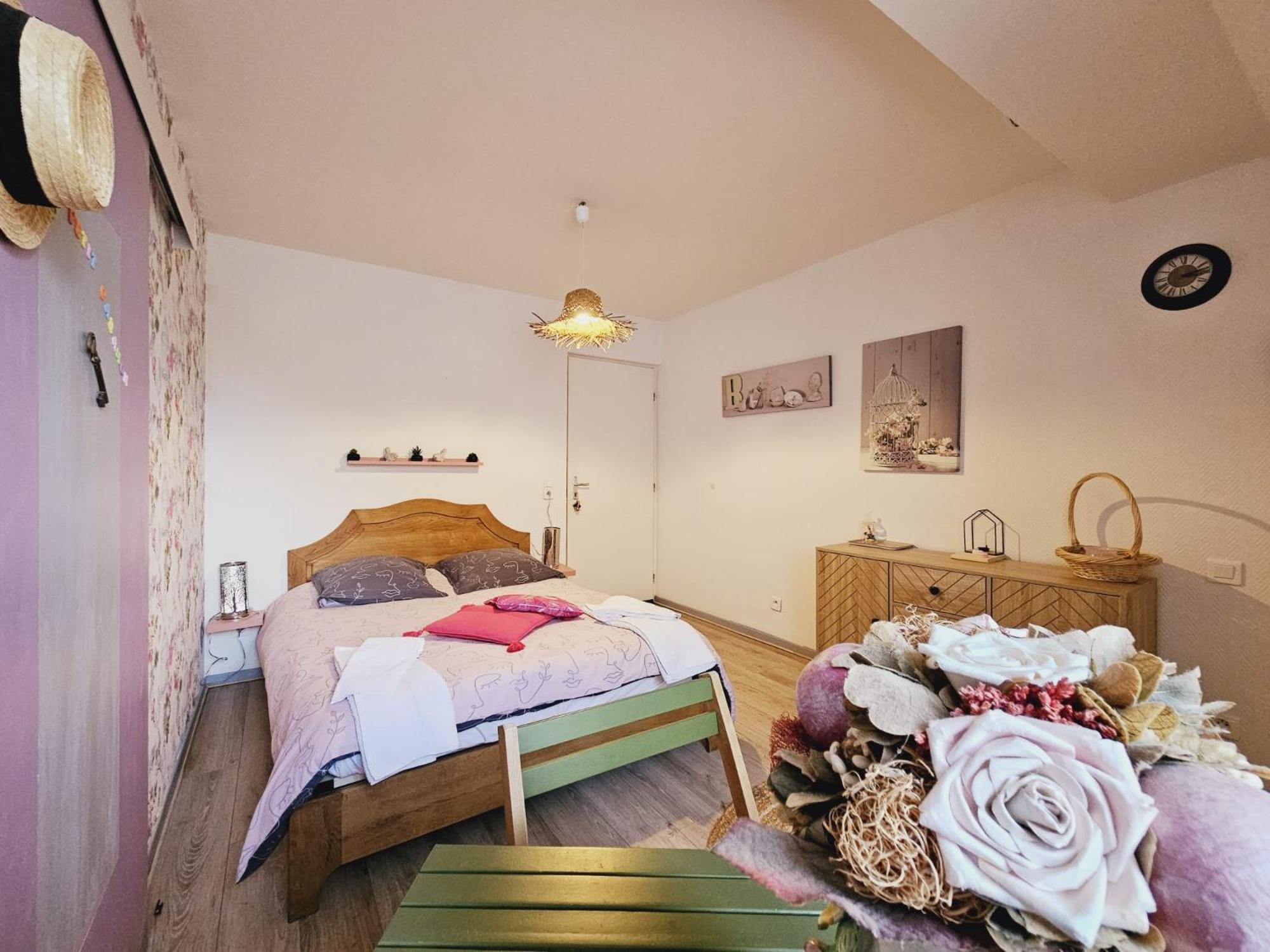 La Tour Des Quatre Chemins Apartment Gramat Exterior foto